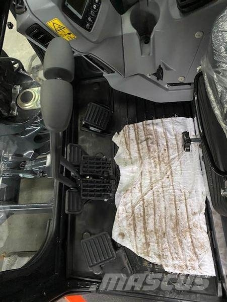 Kubota U48-4 Roomikekskavaatorid
