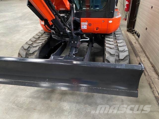Kubota U48-4 Roomikekskavaatorid