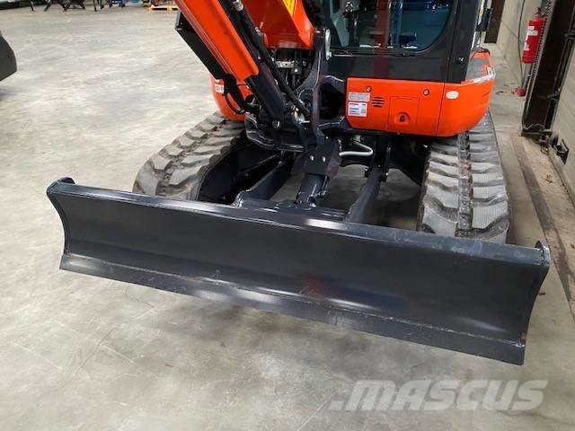 Kubota U48-4 Roomikekskavaatorid