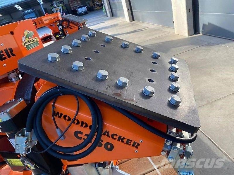 Westtech Woodcracker C 350 Double Rotation Power tilt Landbruk - Annet