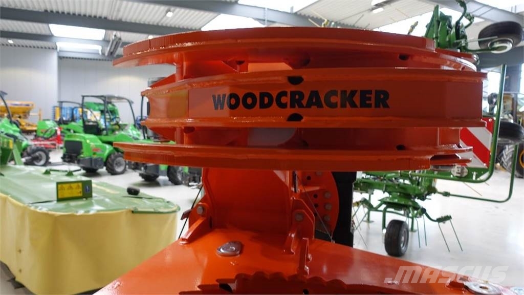 Westtech Woodcracker C 350 Double Rotation Power tilt Landbruk - Annet