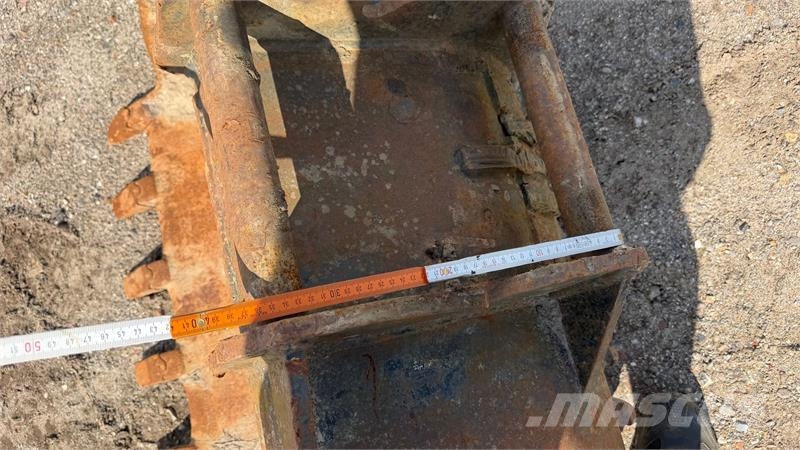- - - 100 cm Risteskovl - Hydrema Beslag 鏟斗