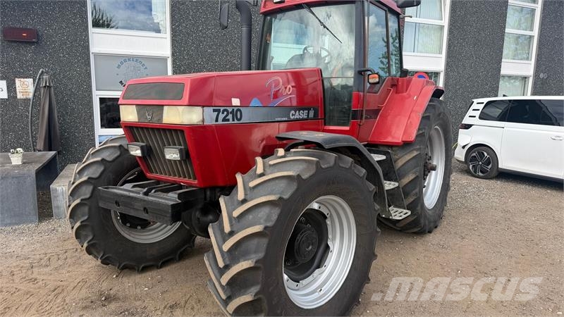 Case IH Magnum 7210 PRO Tractors