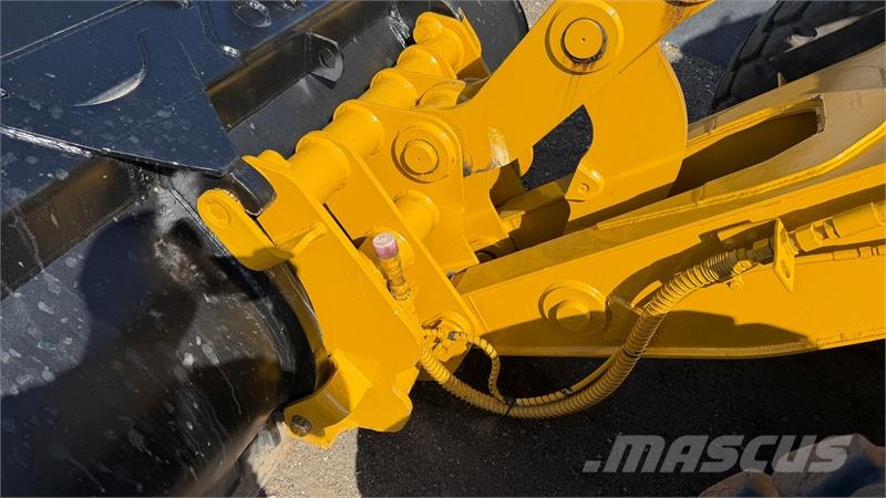 CAT 924 G VOLVO BM SKIFT, GODE DÆK Kolesni nakladalci