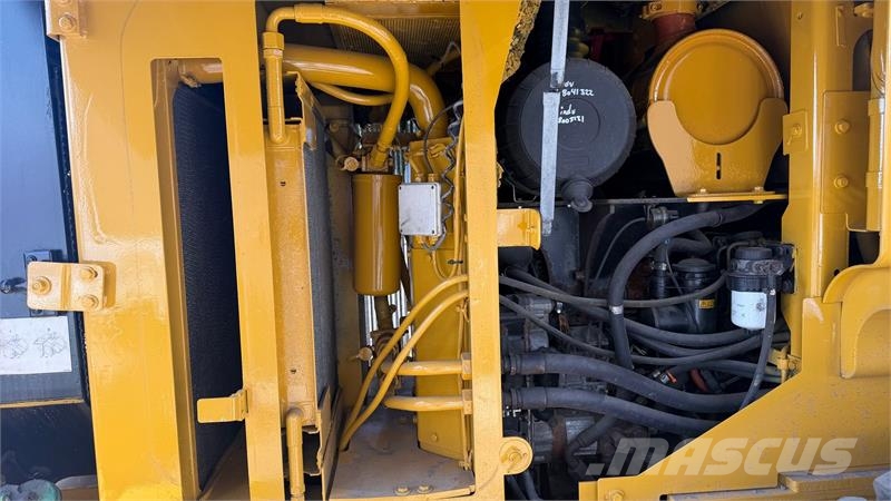 CAT 924 G VOLVO BM SKIFT, GODE DÆK Kolesni nakladalci