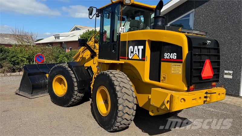 CAT 924 G VOLVO BM SKIFT, GODE DÆK Kolesni nakladalci