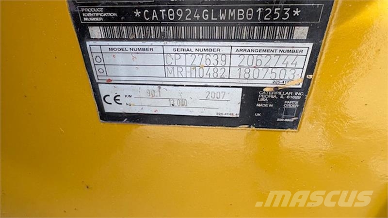 CAT 924 G VOLVO BM SKIFT, GODE DÆK Kolesni nakladalci