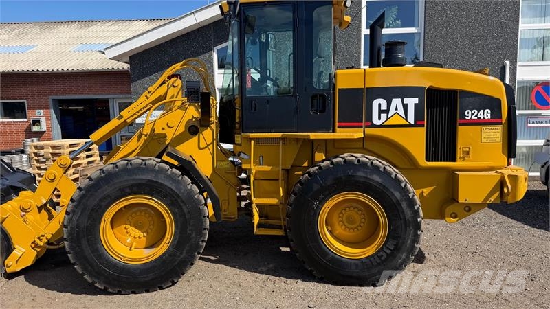 CAT 924 G VOLVO BM SKIFT, GODE DÆK Kolesni nakladalci