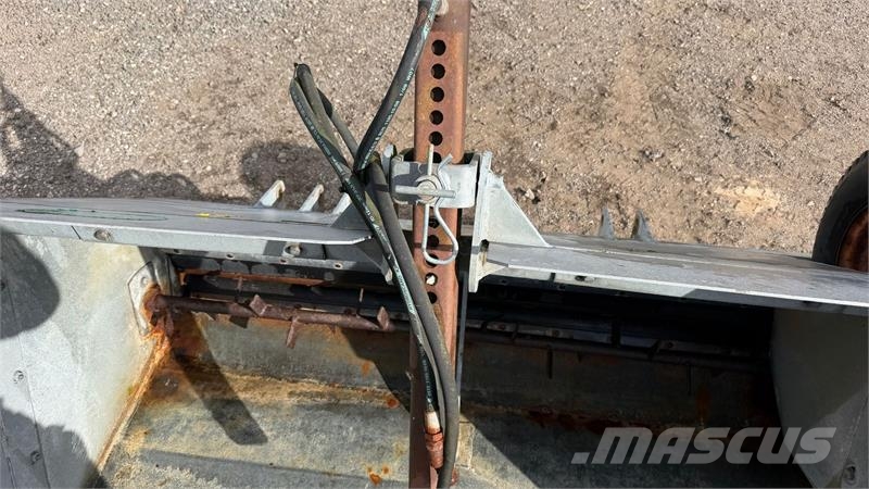 FM Maskiner Saltudlægger Esparcidoras de arena y sal