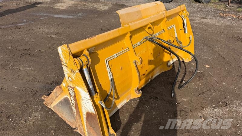 Hydrema 2550mm 4 x 1 Frontskovl Fin frontskovl til Hydrema Kovalar