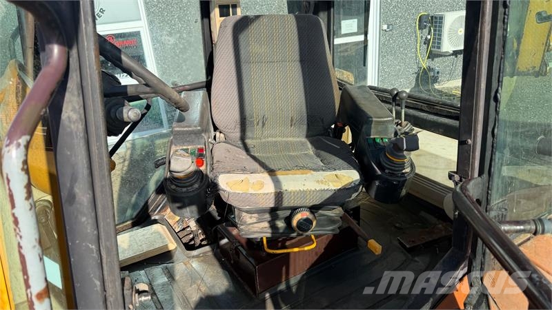 Hydrema 906B 906B med Dobbeltcommand, sideforskydelig grav Экскаваторы-погрузчики