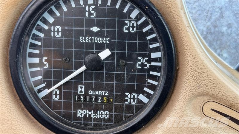 Hydrema 906B Fin og velkørende rendegraver Graaf-laadcombinaties