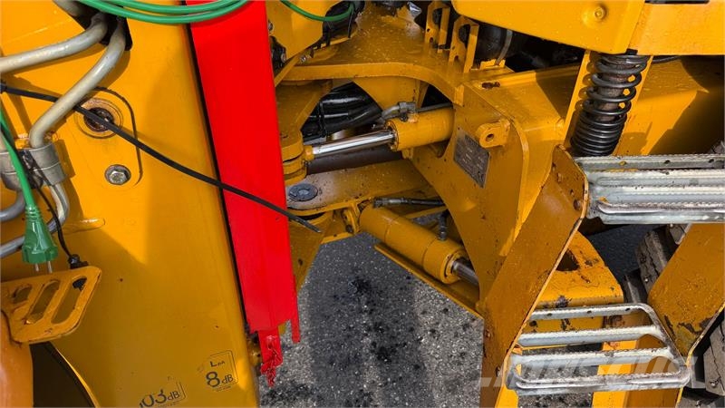Hydrema 926D Fin rendegraver med Rotortilt med klo samt ES Rendegravere
