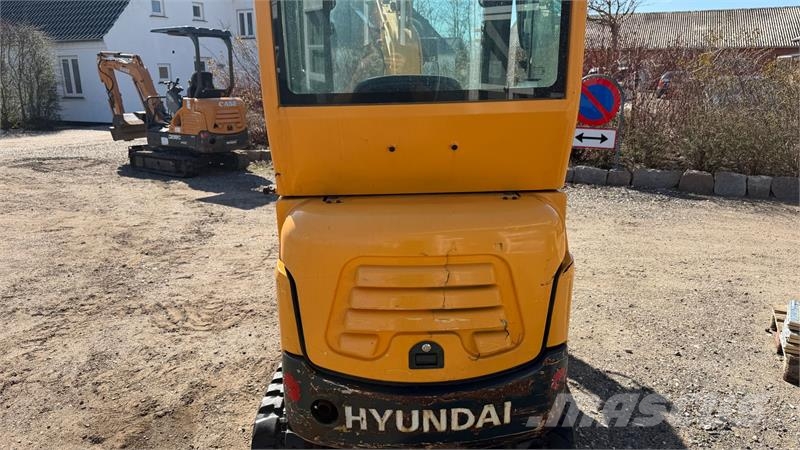 Hyundai EX16-9 Planerblad med tilt samt 2 ekstraskovle med Minigraafmachines < 7t