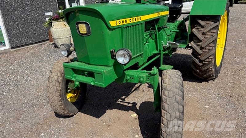 John Deere 1120 Трактори