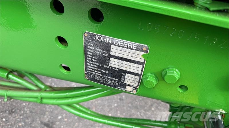 John Deere 5720 Fin bette traktor med frontlift samt front PT Tracteur