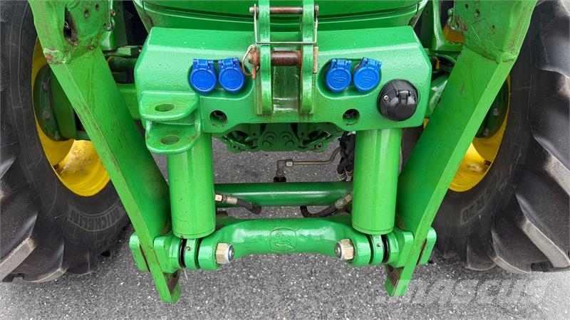 John Deere 6140M Frontlift, TLS Affjedret foraksel, LS udtag Tracteur