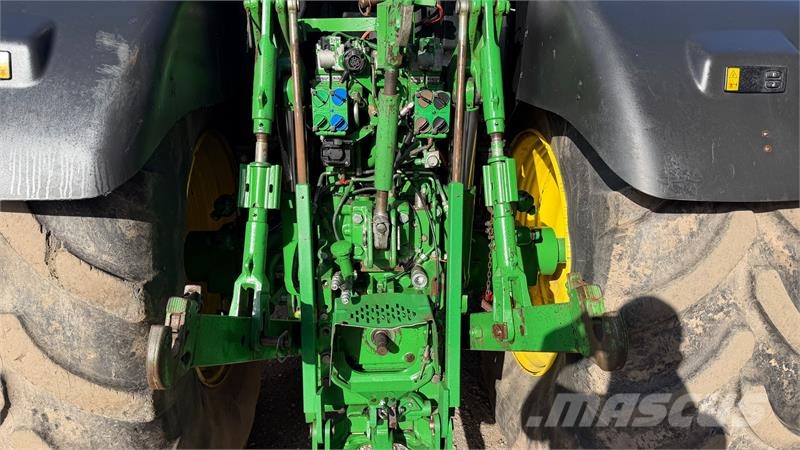 John Deere 6210R Frontlift, DirectDrive Tracteur