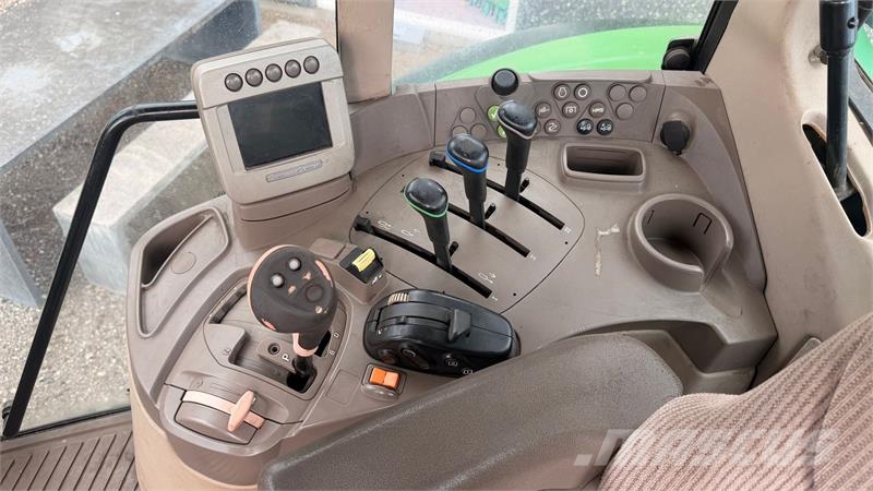 John Deere 6830 PREMIUM FRONTLIFT, TLS AFF. FORAKSEL Traktori