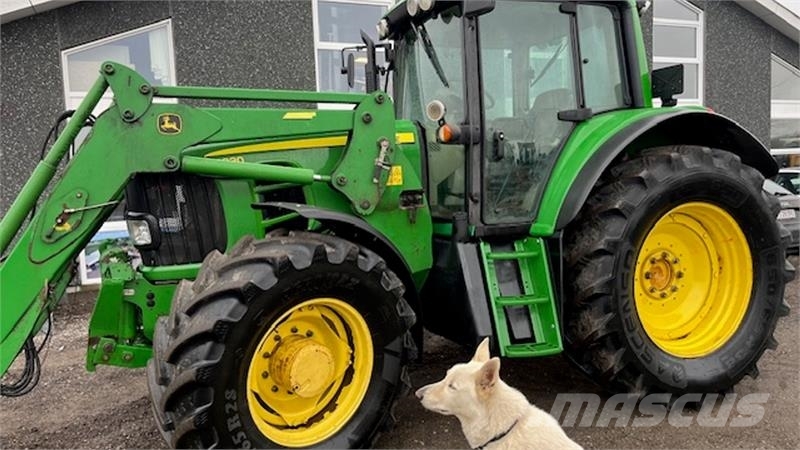 John Deere 6830