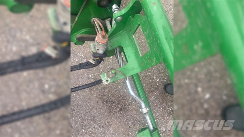 John Deere 6R 185 JOHN DEERE LÆSSER, FRONTLIFT, AUTOTRAC READ Tracteur