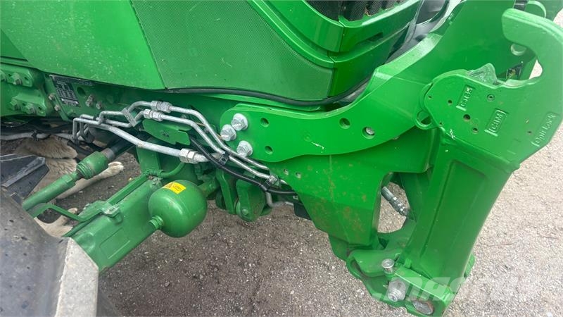 John Deere 6R 185 JOHN DEERE LÆSSER, FRONTLIFT, AUTOTRAC READ Tracteur