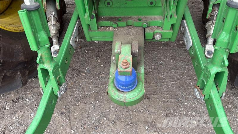 John Deere 6R 185 JOHN DEERE LÆSSER, FRONTLIFT, AUTOTRAC READ Traktorji