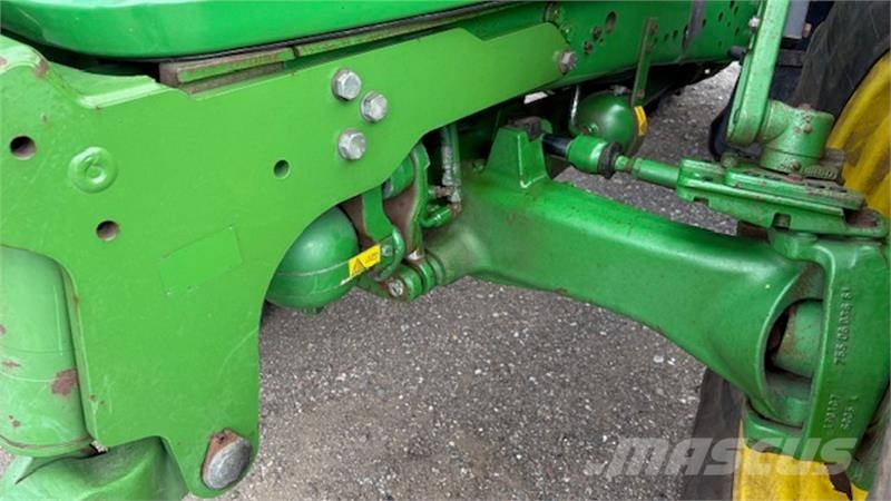 John Deere 7530 PREMIUM AUTOQUARD, FRONTLIFT Трактори