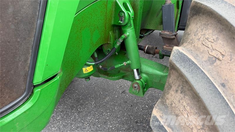 John Deere 7820 Fin brugt traktor med Hitchkrog, TLS affjedre Tracteur