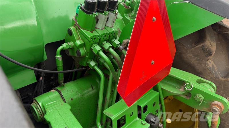 John Deere 7820 Fin brugt traktor med Hitchkrog, TLS affjedre Tracteur