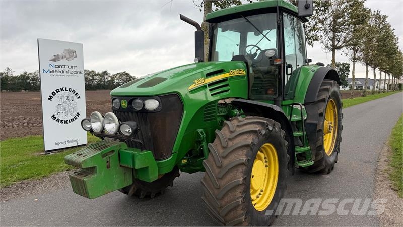 John Deere 7820 Fin brugt traktor med Hitchkrog, TLS affjedre Tracteur