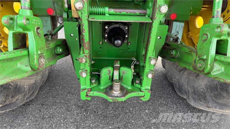 John Deere 7930 Premium m. Frontlift, TLS affjedret foraksel, Traktorji