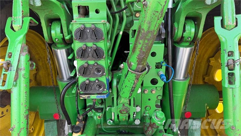 John Deere 7930 Premium m. Frontlift, TLS affjedret foraksel, Traktorji