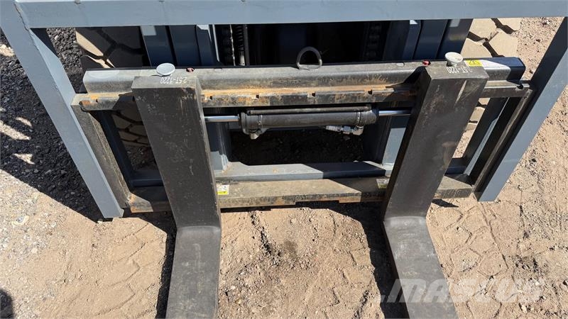 JQ Power CPCD25 Fin truck med Sideskift, kan løfte 2500 KG  شاحنات الديزل
