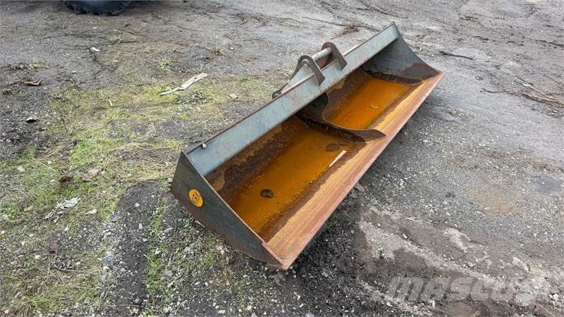 Kirk Maskinfabrik Skovl Planerblad 250 cm med Hydrema b Skovle