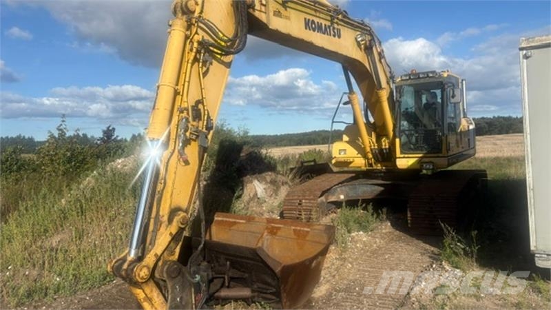 Komatsu PC240LC-11 MED LEICA 2D STYRING. CENTRALSMØRING Escavadeiras de esteiras