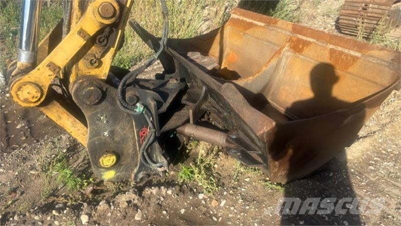 Komatsu PC240LC-11 MED LEICA 2D STYRING. CENTRALSMØRING Escavadeiras de esteiras