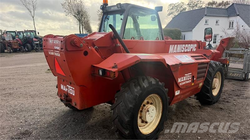 Manitou MT1232ST Fin manitou teleskoplæsser med drejbar sk Chariot télescopique