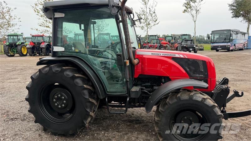 Massey Ferguson 2430 GE 2430 GE Traktorer