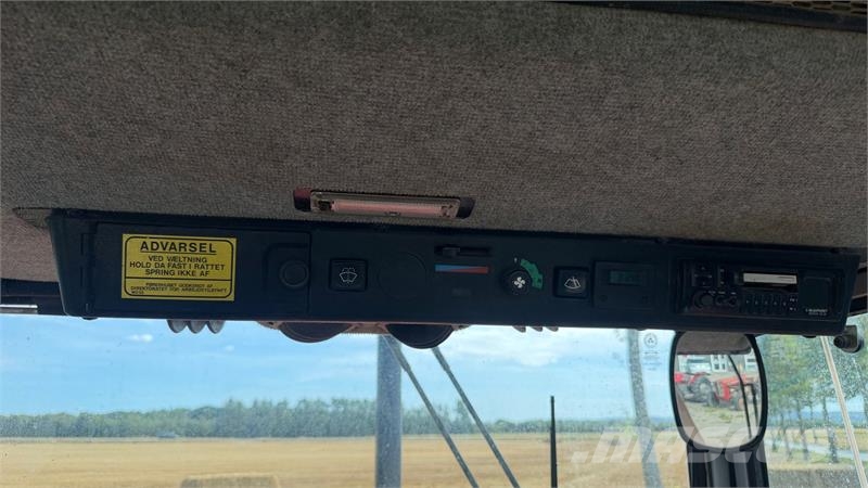 Massey Ferguson 3065 Fin brugt frontlæssertraktor, godt timetal ku トラクター