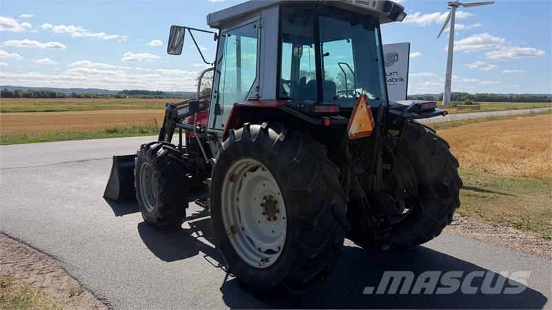 Massey Ferguson 3065 Fin brugt frontlæssertraktor, godt timetal ku トラクター
