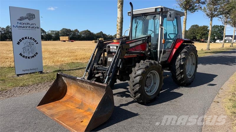 Massey Ferguson 3065 Fin brugt frontlæssertraktor, godt timetal ku トラクター