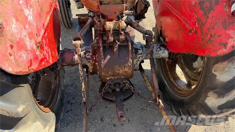 Massey Ferguson 35 Fint projekt traktor Traktorji
