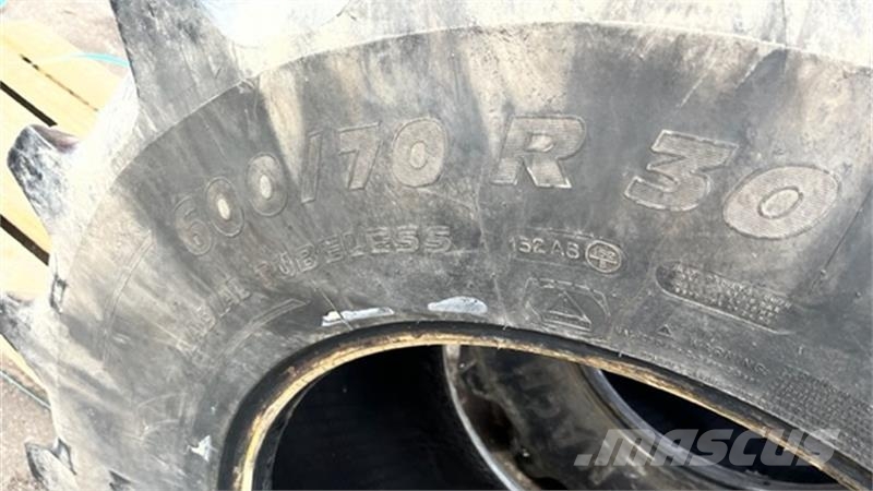 Michelin 600/70 R 30 10-20% Гуми
