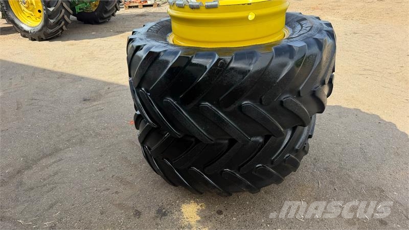 Michelin Tvillingehjul 540/65-R30 540/65-R30 Däck, hjul och fälgar