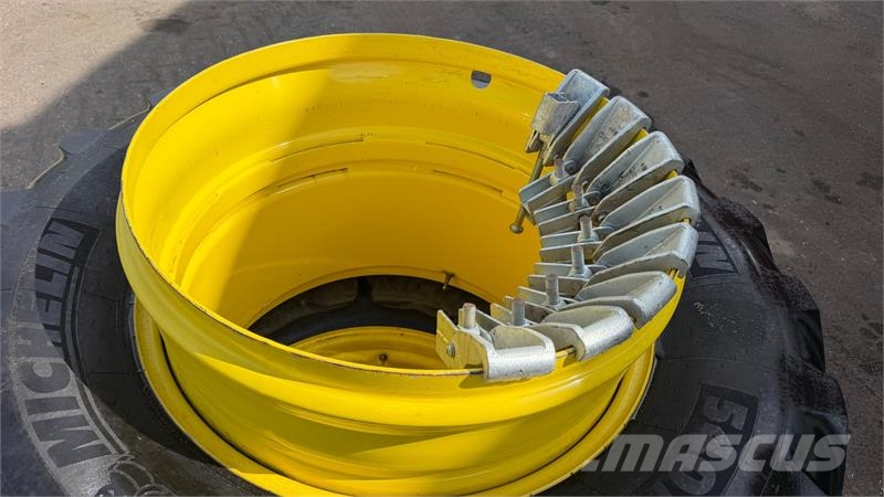 Michelin Tvillingehjul 540/65-R30 540/65-R30 Däck, hjul och fälgar
