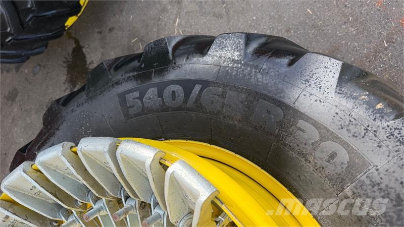 Michelin Tvillingehjul 540/65-R30 540/65-R30 Däck, hjul och fälgar