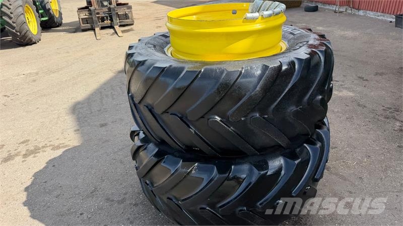 Michelin Tvillingehjul 540/65-R30 540/65-R30 Däck, hjul och fälgar