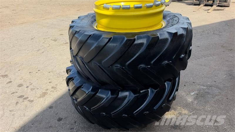 Michelin Tvillingehjul 540/65-R30 540/65-R30 Däck, hjul och fälgar