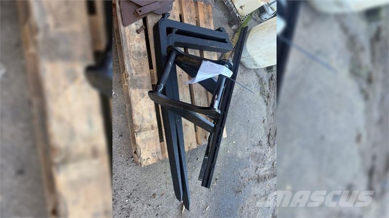 - - - Pallegafler til bagarm på rendegraver inkl H Pallegafler